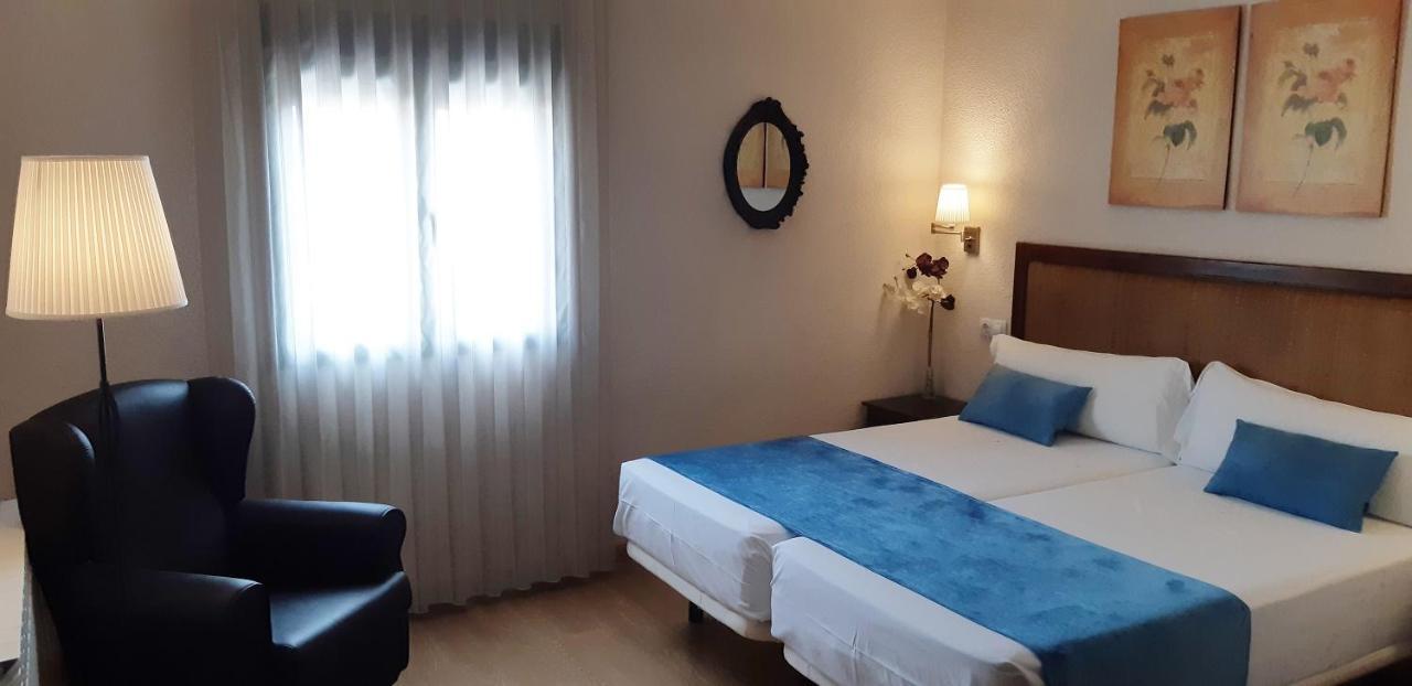 Casa de hóspedes Rural Moratín 2*